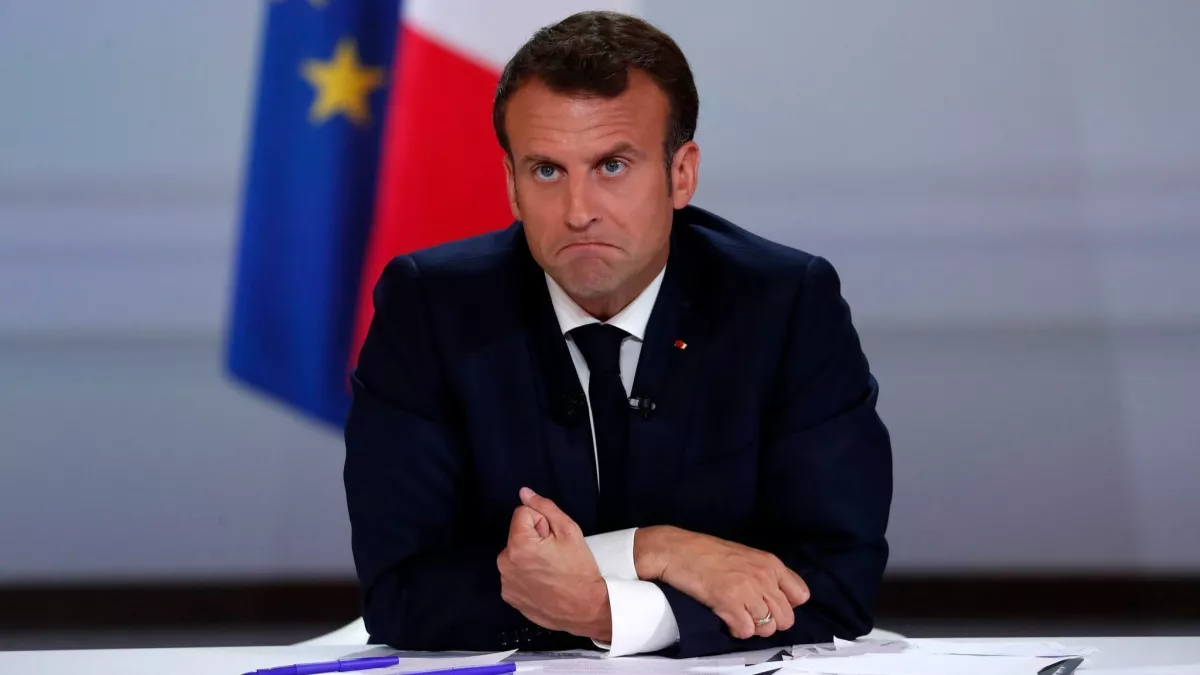 France : une femme jugée pour avoir insulté Macron sur Facebook