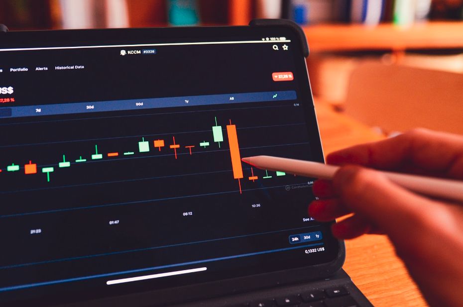 En quoi les NFT diffèrent des cryptomonnaies