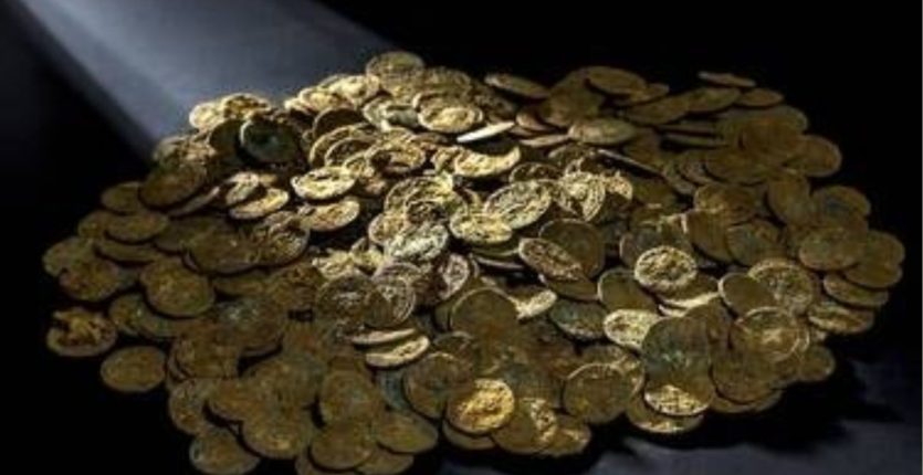 Un trésor archéologique romain saisi chez des contrebandiers à Tébessa