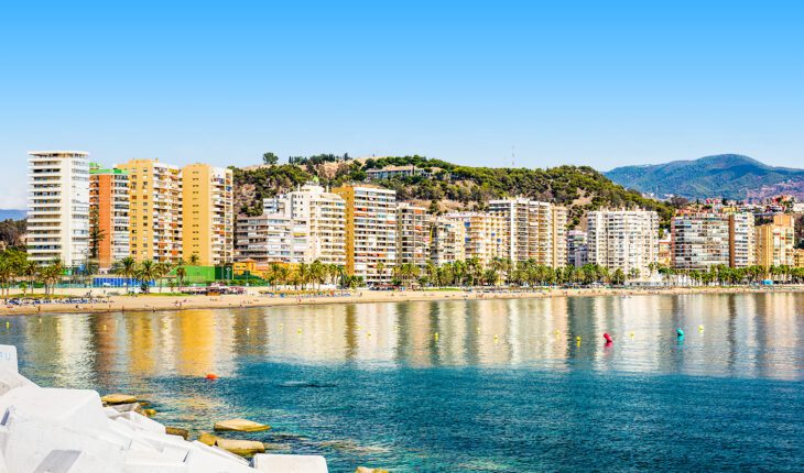 TEKCE possède des résidences à Malaga, Alicante et Murcie en Espagne . Ils se distinguent par leur emplacement permettant de mener un style de vie relaxant sur la plage. TEKCE possède des résidences à Malaga, Alicante et Murcie en Espagne . Ils se distinguent par leur emplacement permettant de mener un style de vie relaxant sur la plage.