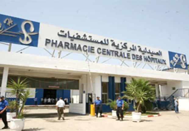 Pénurie de médicaments : la pharmacie centrale des hôpitaux révèle les causes