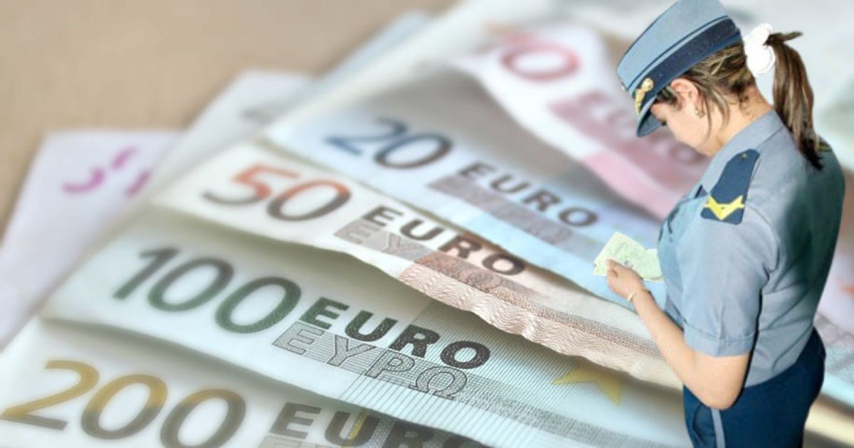 Algeria: 15,000 € seized at Houari Boumediene International Airport Algeria: 15,000 € seized at Houari Boumediene International Airport