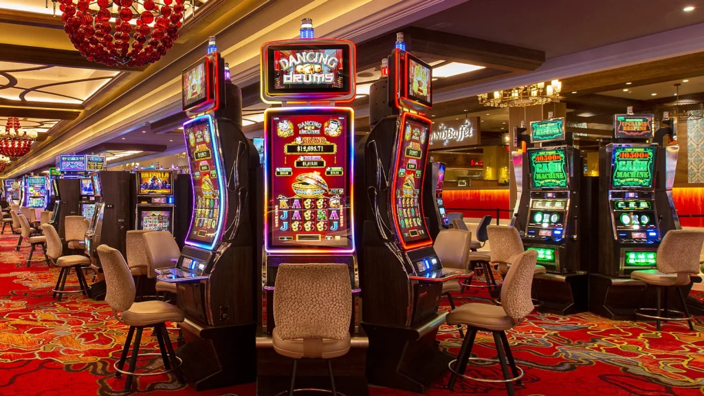 Les astuces pour maximiser vos chances de gagner gros aux machines à sous