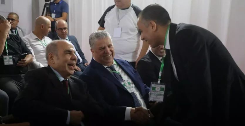 Charaf-Eddine Amara tacle Walid Sadi après son exclusion