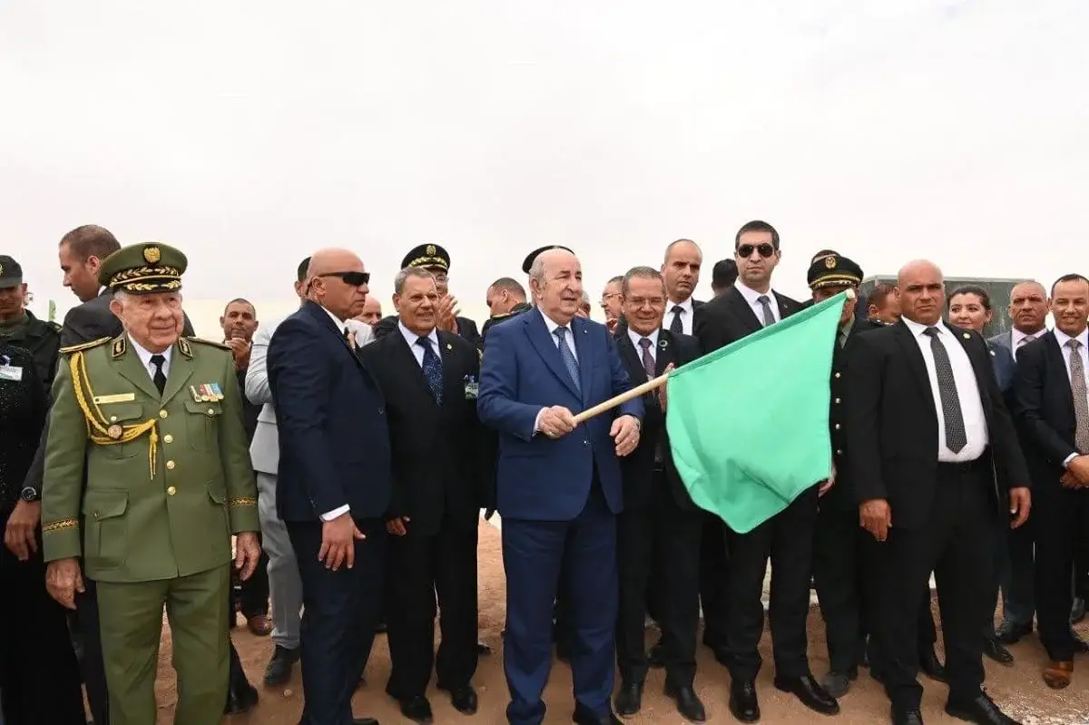 En visite à Khenchela, Tebboune affirme que « l’ère des projets en retard est révolue »
