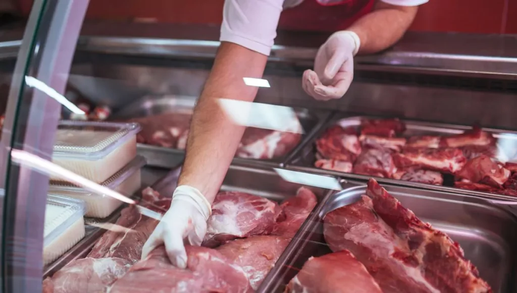 La viande à la portée de tous en 2025 : une des priorités du gouvernement