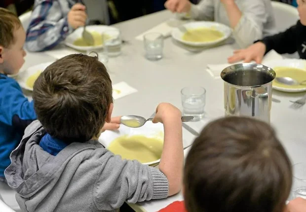 Mascara : intoxication alimentaire de masse dans une école, plus de 80 élèves hospitalisés
