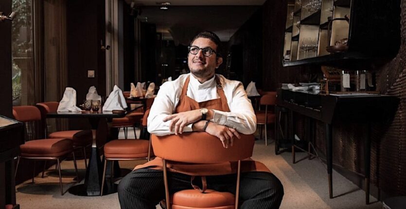 Des marchés d’Oran aux étoiles Michelin : l’histoire inspirante du chef Akrame Benallal
