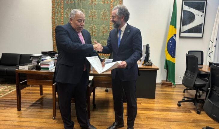 Abdelaziz Benali Chérif et Mauricio Carvalho Lyrio,