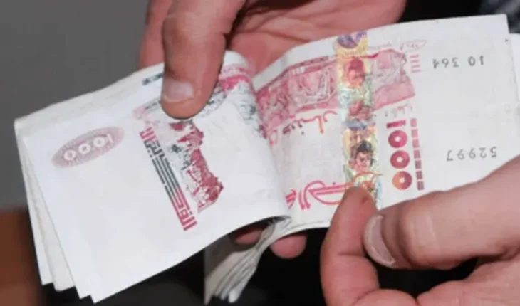 Billets de dinars algériens