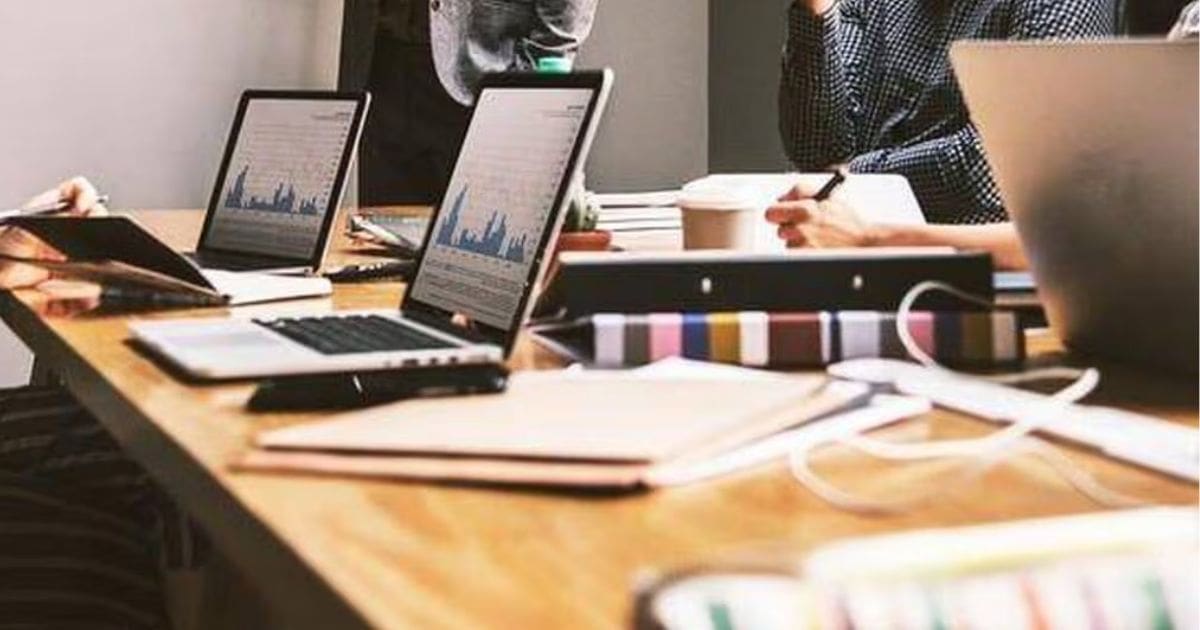 Emploi en Algérie (2025) : Découvrez les 4 métiers les mieux rémunérés (selon l’ONS)