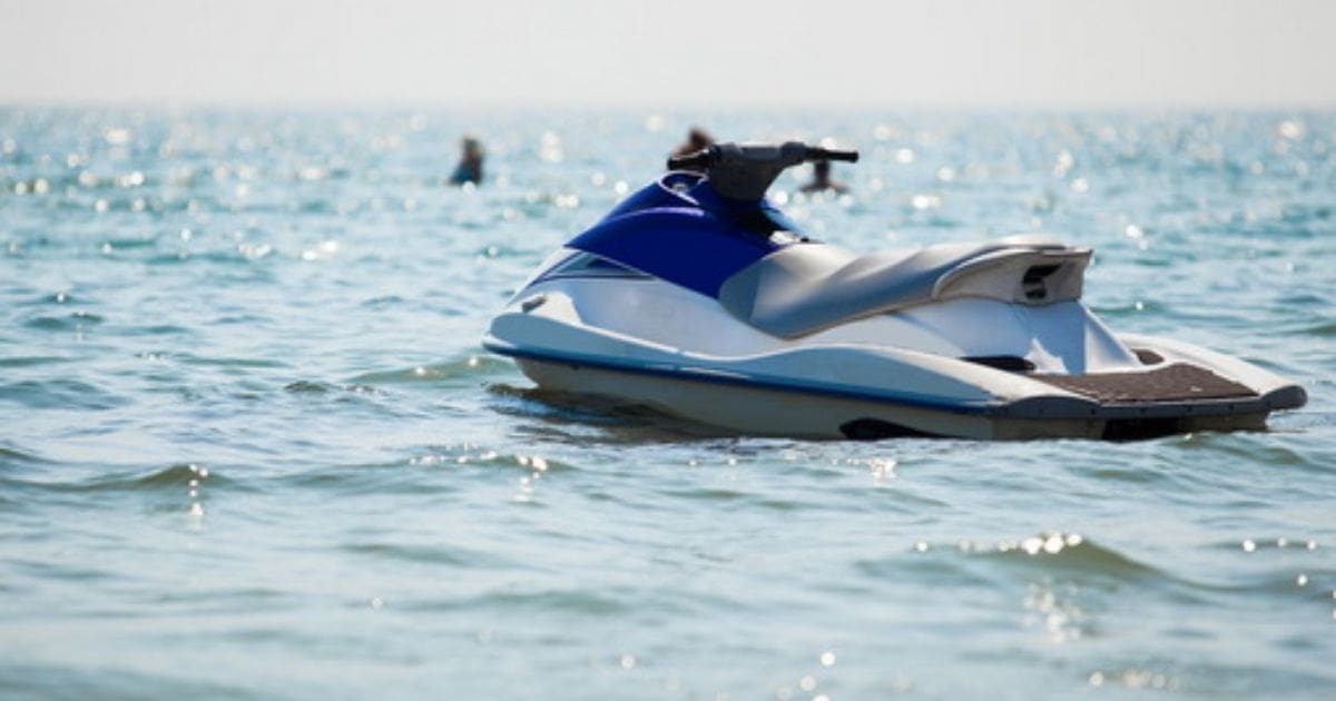 Les jet-skis désormais sous haute surveillance : le ministère de l’Intérieur met fin à l’anarchie