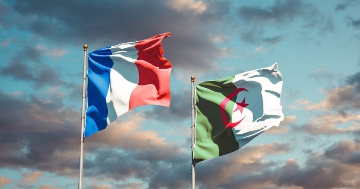 Valises diplomatiques : l’Algérie convoque à nouveau le Chargé d’affaires de l’ambassade de France