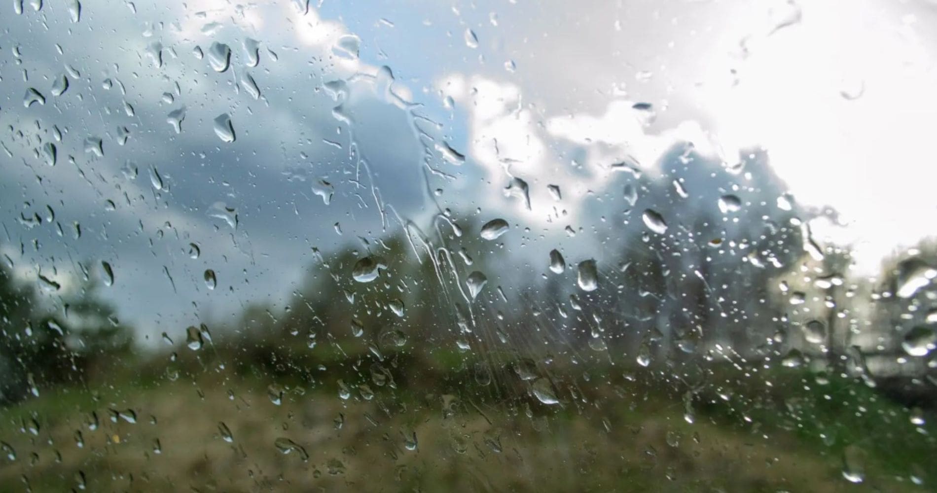 Prévisions météo en Algérie ce 2 juillet : pluies et orages attendus dans plusieurs régions !