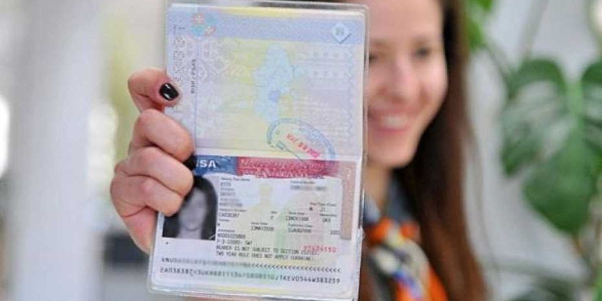 Visas étudiants USA : nouvelles règles pour les algériens, les réseaux sociaux examinés ?