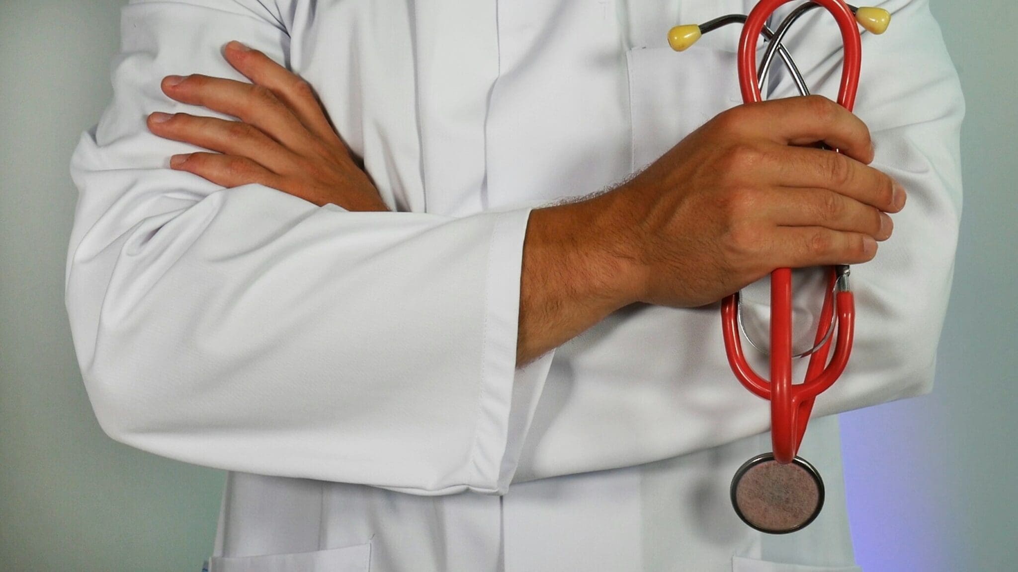 Un médecin tueur en série fait plus de 15 victimes en Europe