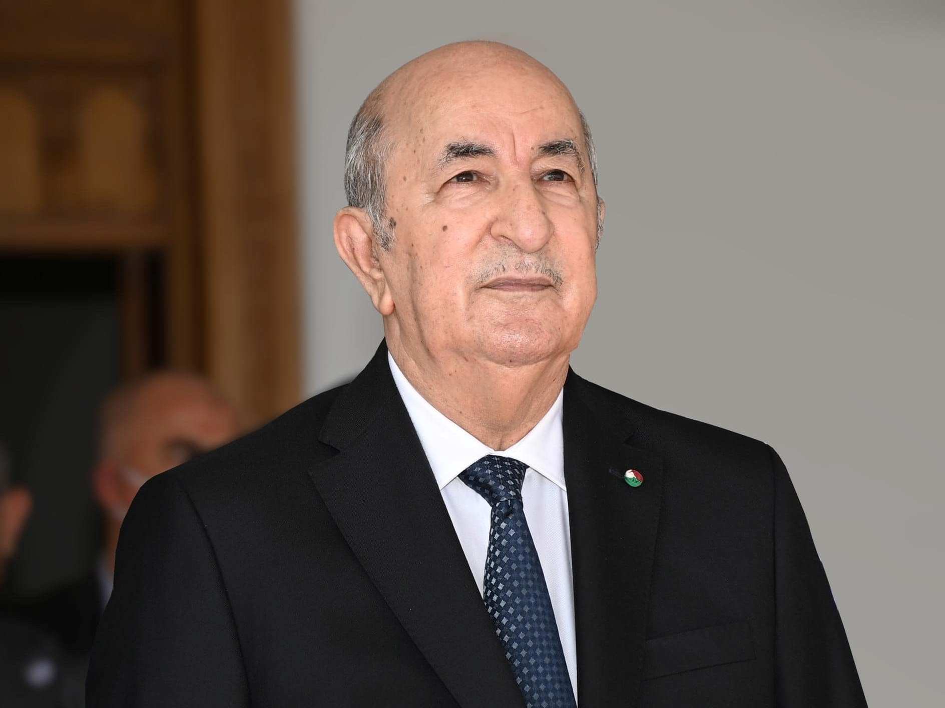 Tebboune signe un vaste remaniement dans la sécurité et la justice
