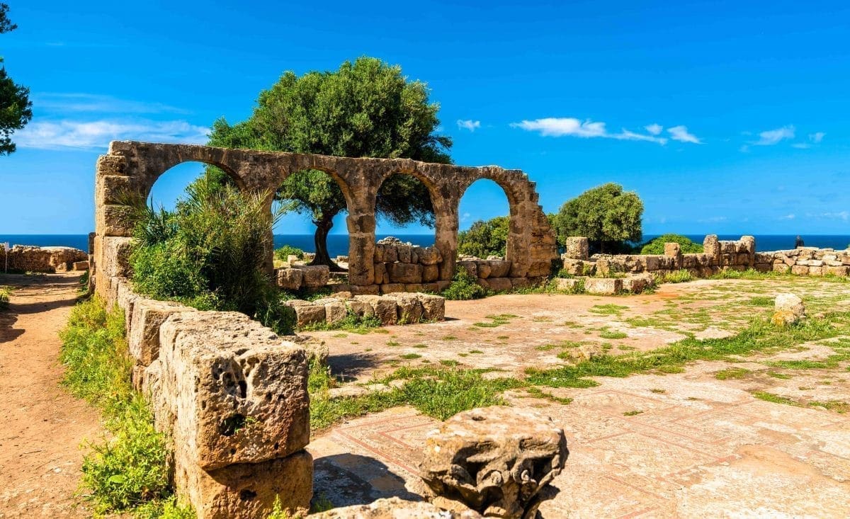 Trésors antiques d’Algérie : notre guide pour visiter Djemila, Timgad et Tipasa en été