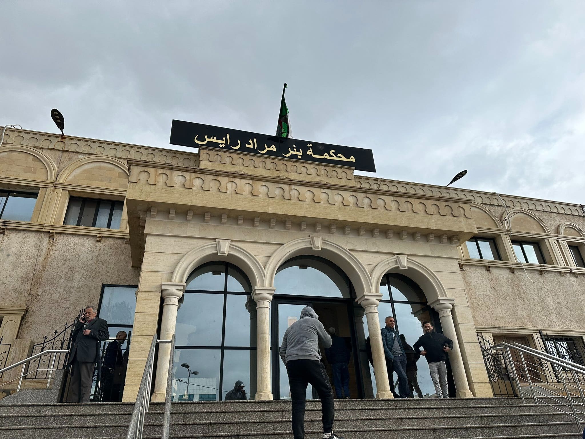 Un ressortissant africain escroque 5 femmes en leur promettant le mariage