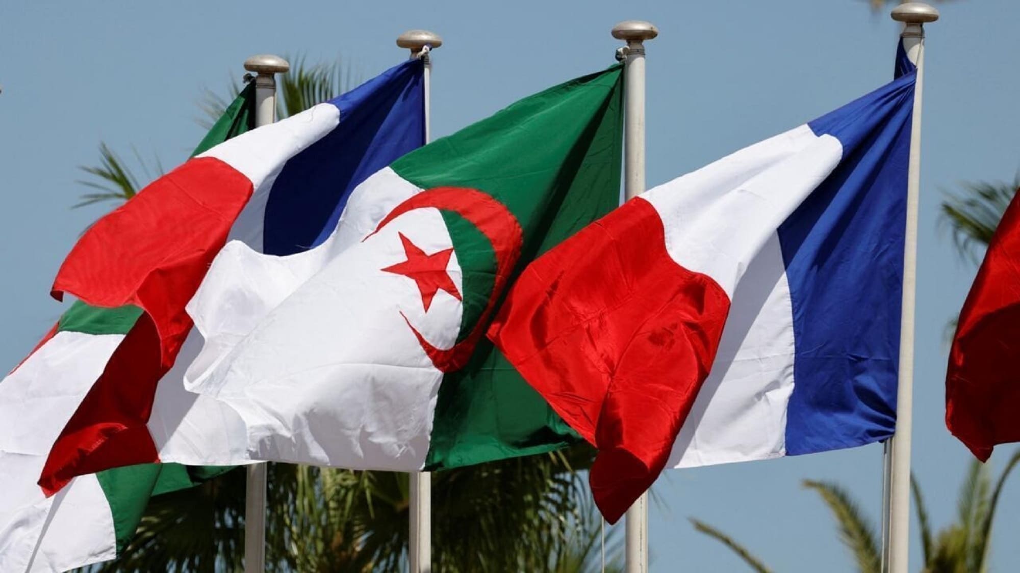 Crise diplomatique : Alger dénonce « un chantage aux visas français »