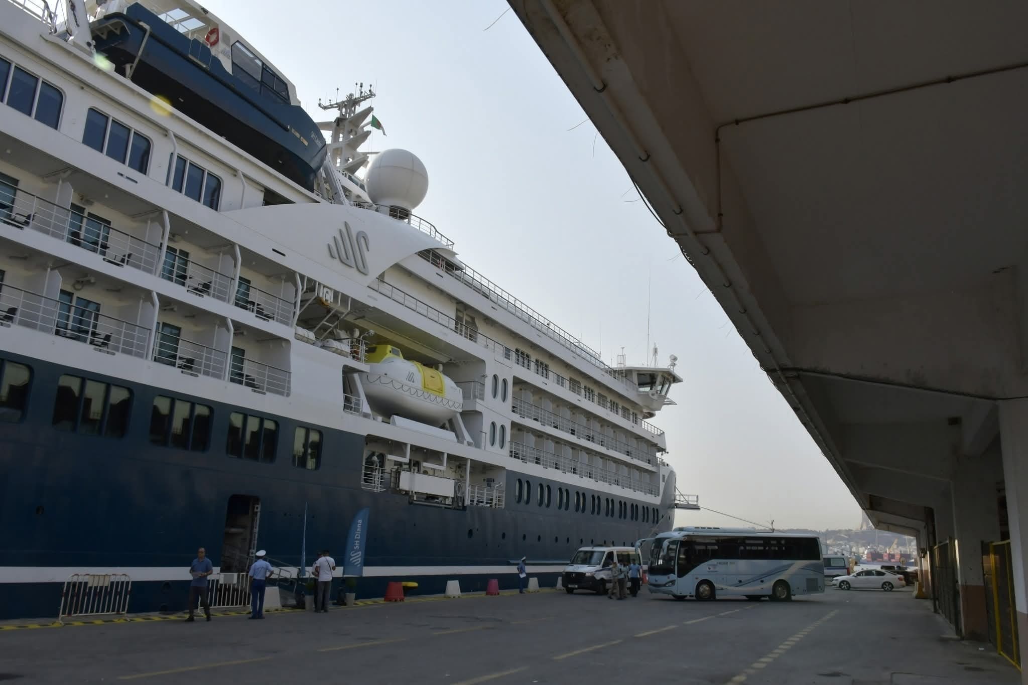 Le MS SH Diana jette l’ancre à Alger : des touristes étrangers en escale dans la capitale