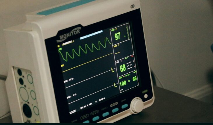 black and white digital heart beat monitor at 97 display