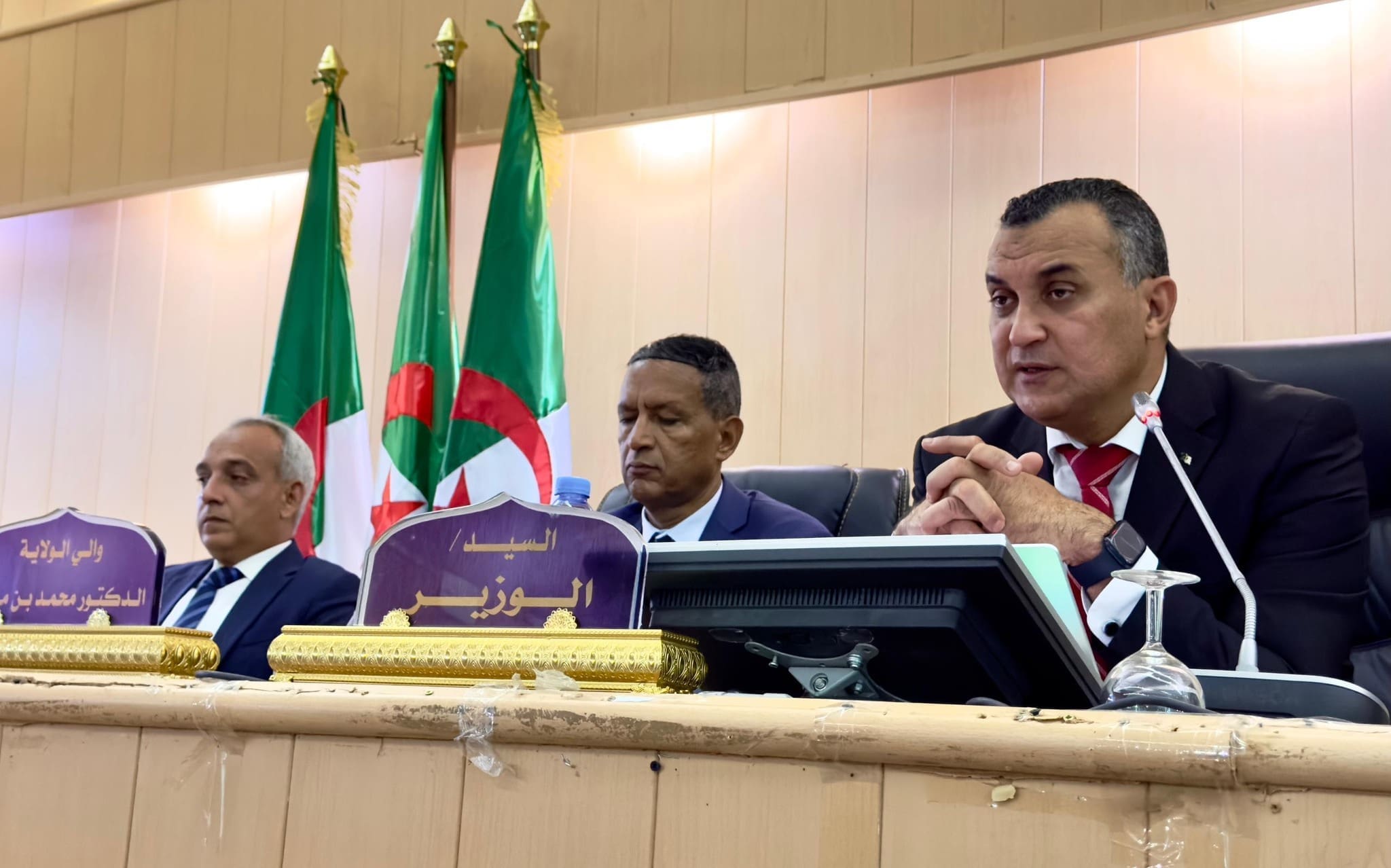 Internet, fibre optique et couverture mobile : les nouvelles directives du ministre à Batna