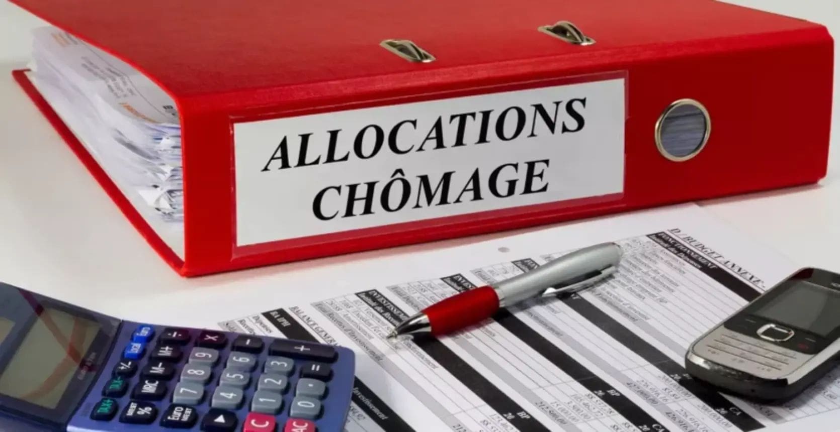 Algérie : un ex-sénateur veut conditionner l’allocation chômage à un travail de 5h/jour