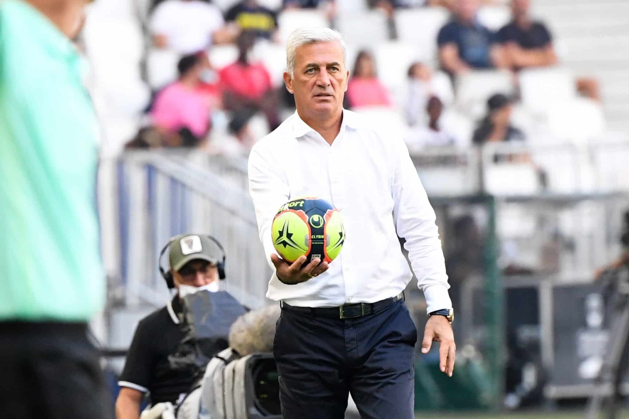 Petkovic réagit aux critiques et défend Mahrez et ses choix