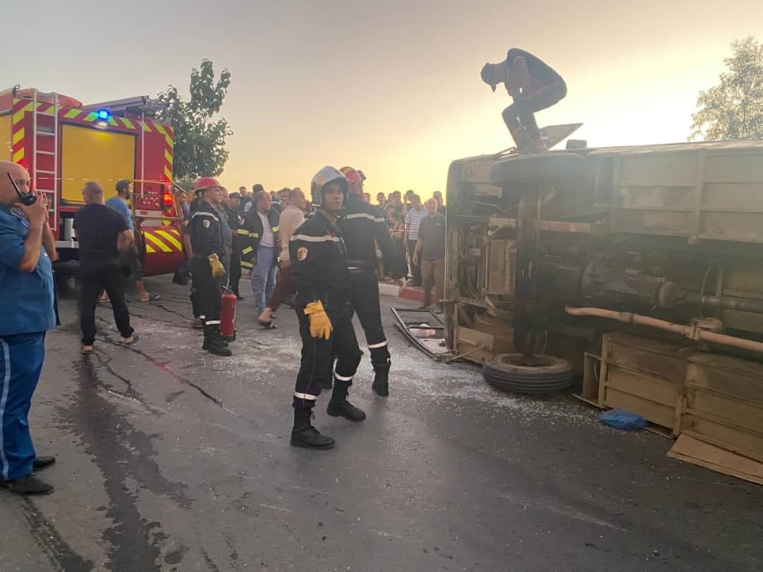 Un mois après le drame d’El Harrach, un nouvel accident de bus fait 22 blessés à Médea