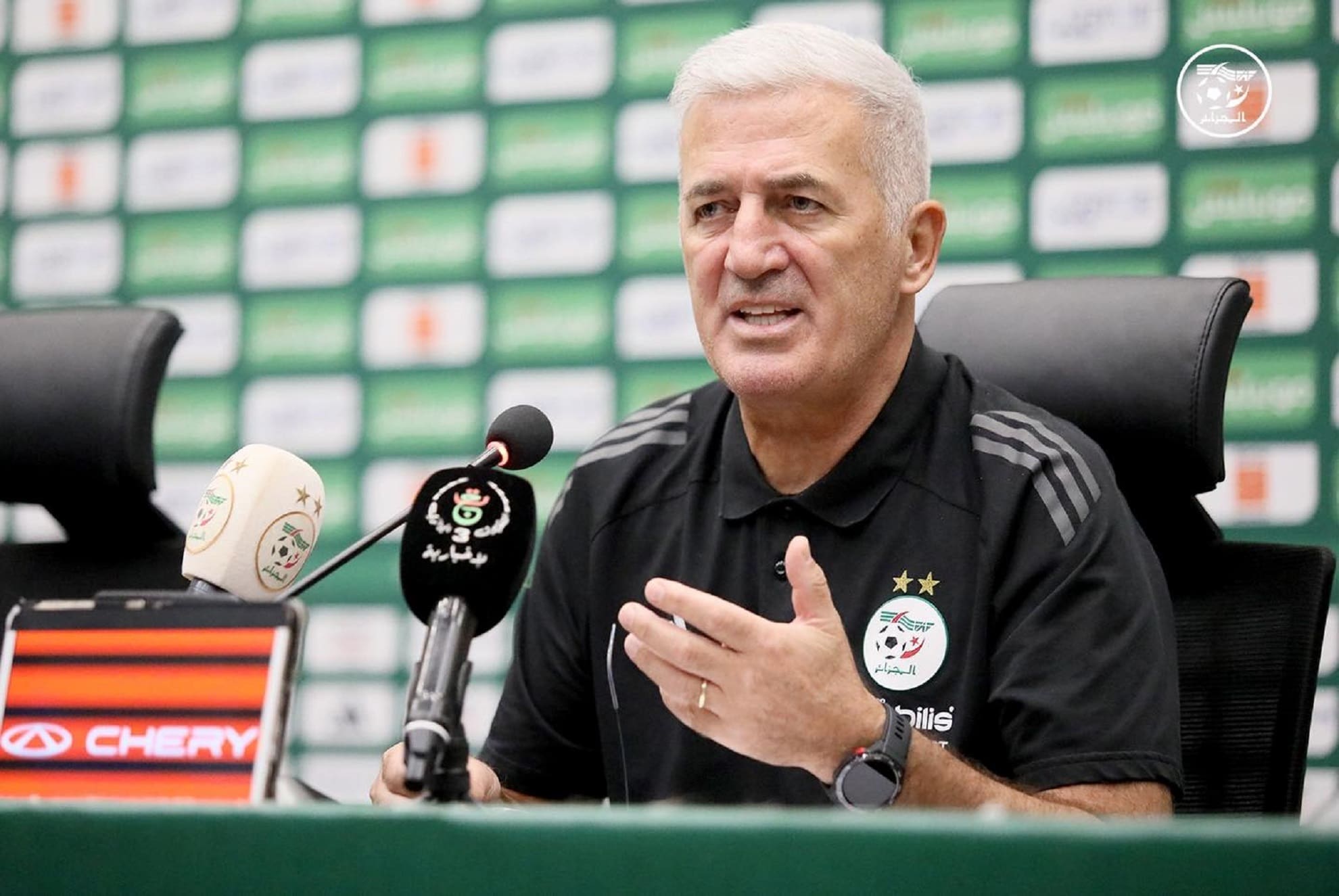 « Je suis têtu », Petkovic répond aux critiques et défend ses choix