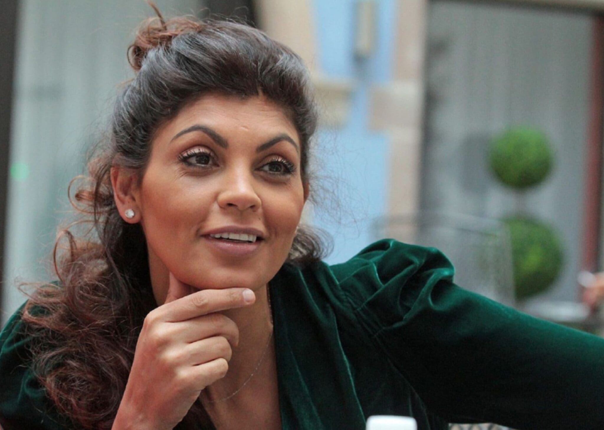 Nawell Madani visée par une enquête en France : on vous raconte ce qui s’est passé à Paris