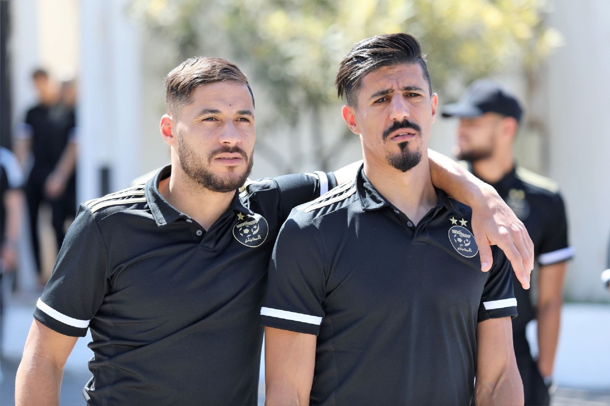 Algérie – Ouganda : Belaïli et Bounedjah quittent le stage des Verts