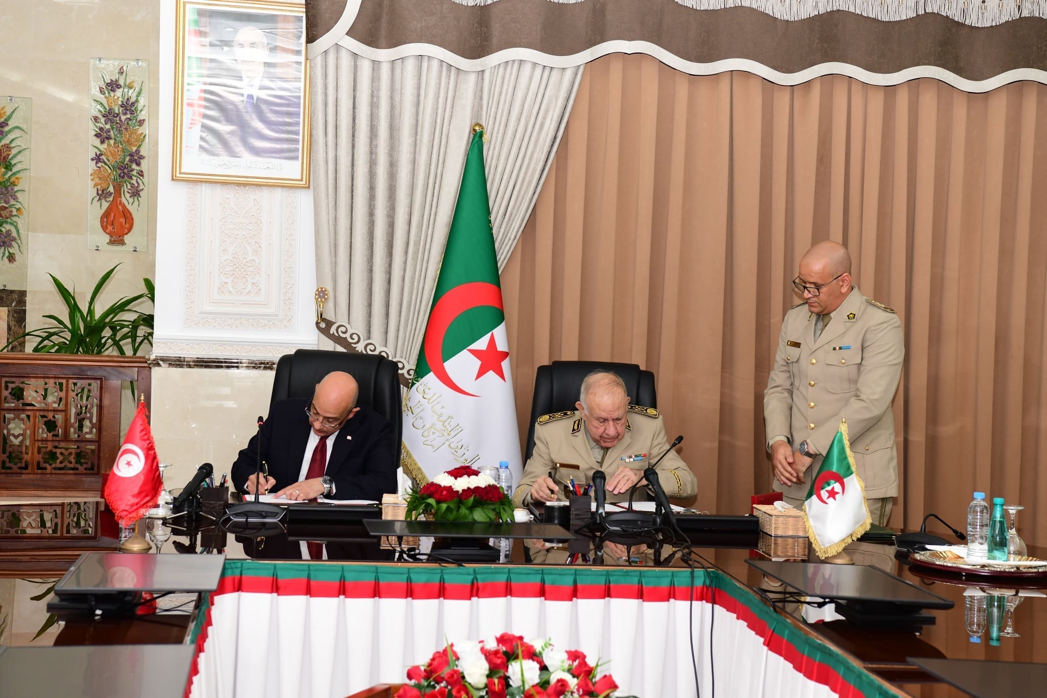 Sécurité régionale : l’Algérie et la Tunisie scellent un accord de défense historique à Alger