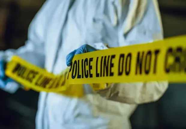 Jijel sous le choc : 3 corps en décomposition découverts dans une habitation