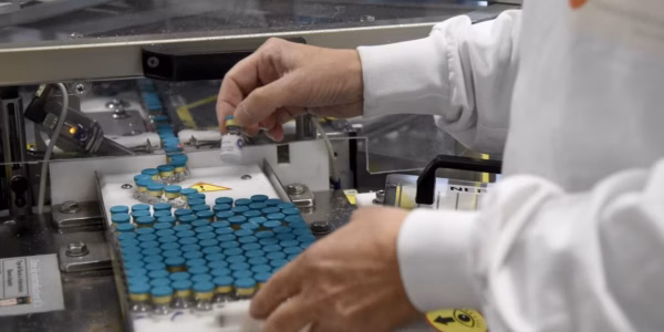 Production de vaccins : Saidal s’associe au Français Sanofi pour développer la fabrication locale