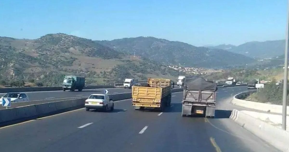 Autoroute Est-Ouest : Circulation déviée à partir de ce samedi 28/03 pour cette catégorie de véhicules