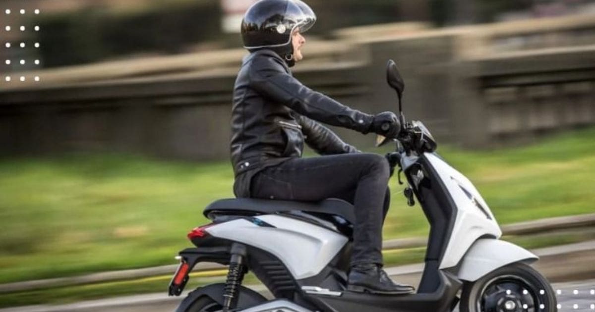 Permis pour vélos et motos électriques : ce qu’exige la Gendarmerie selon la puissance