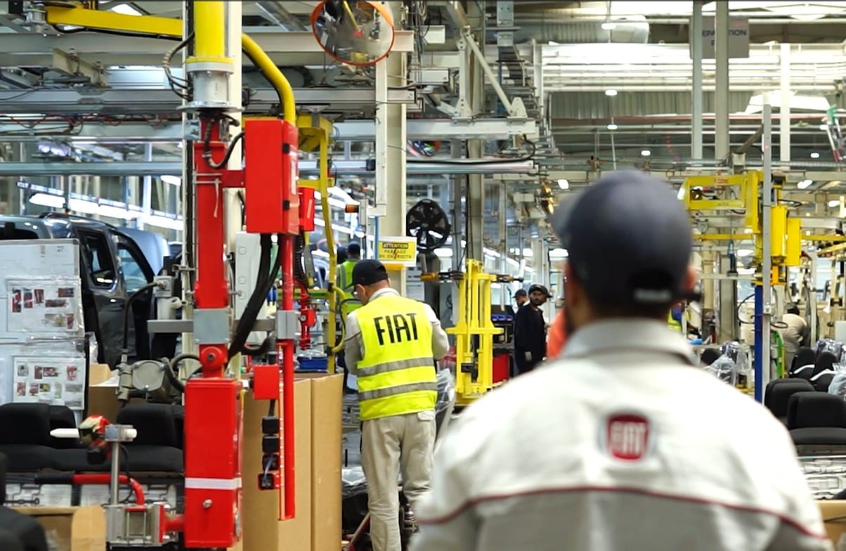 Emploi, sous-traitance, export : les véritables enjeux de l’usine Fiat en Algérie