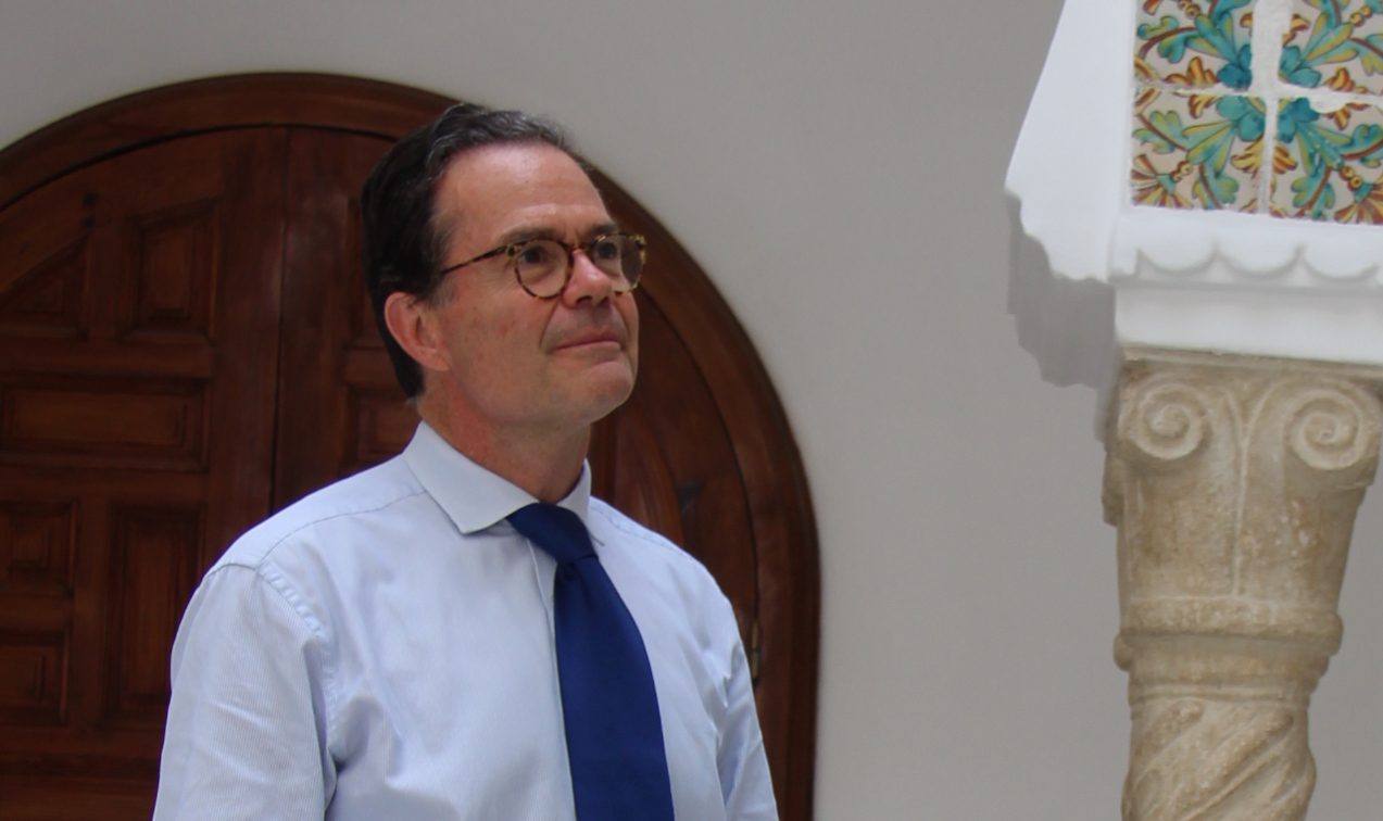 L’ambassadeur de France Stéphane Romatet reprend son poste à Alger, un an après son rappel à Paris