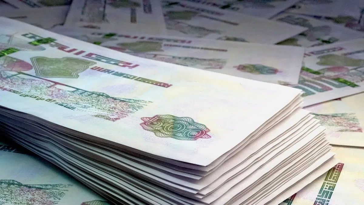 Classement arabe des salaires minimums 2026 : où se situe l’Algérie avec un SNMG à 181 $ ?