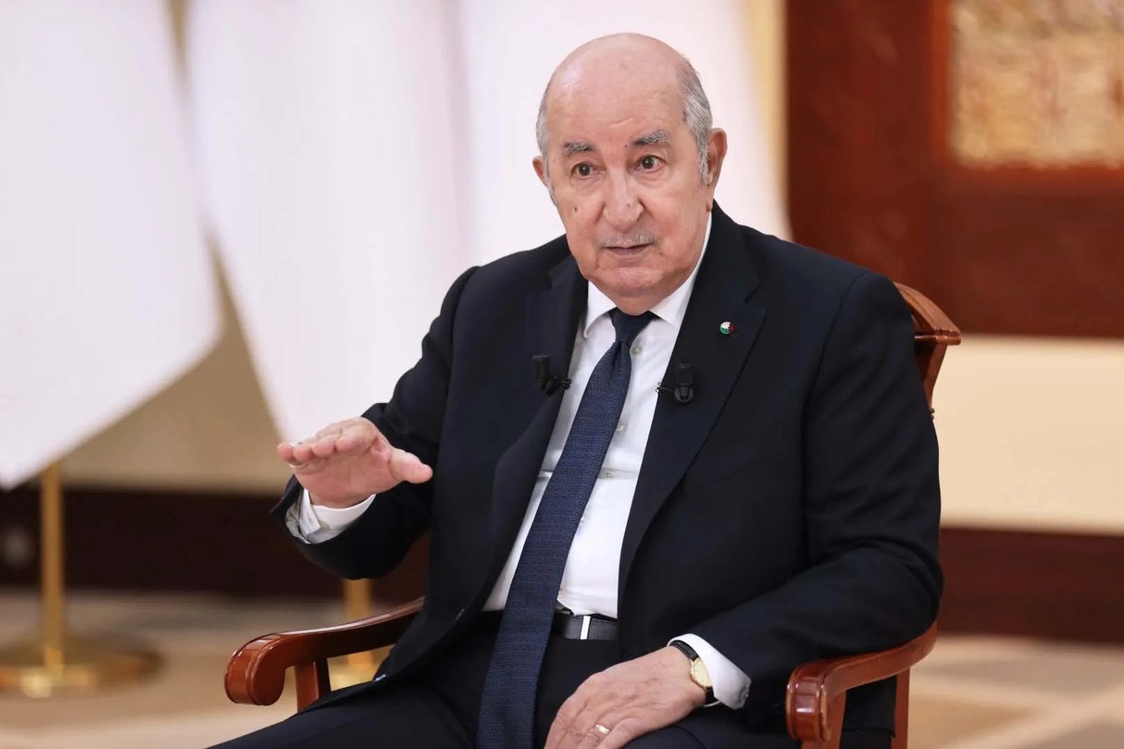 Tebboune met fin aux fonctions de deux conseillers à la Présidence