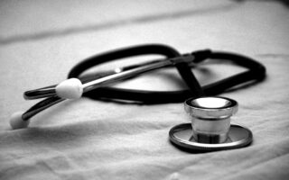 Visa pour le Royaume-Uni : vers une exception pour les travailleurs de la santé