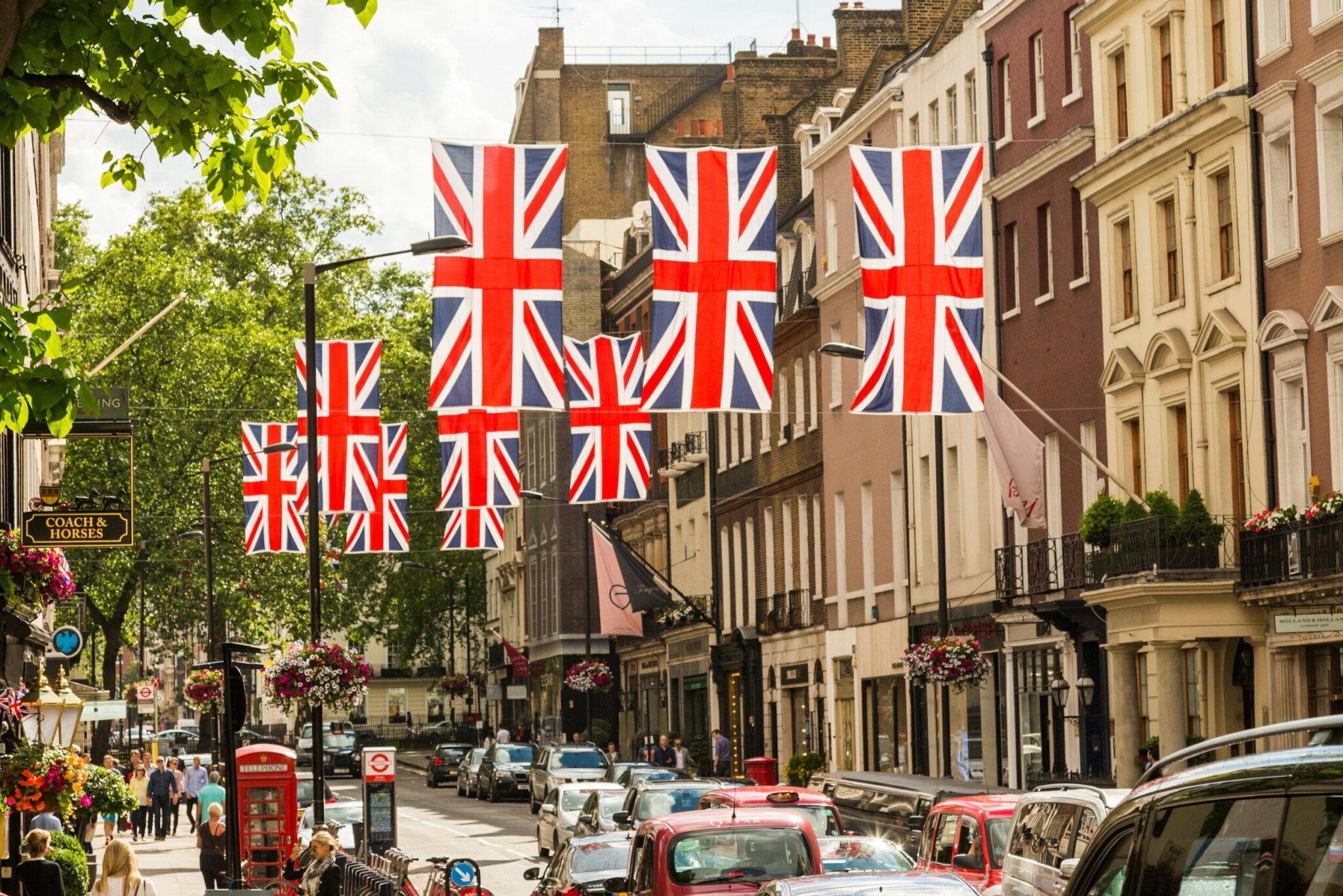 Étudier au Royaume-Uni gratuitement : la bourse Chevening ouvre ses candidatures aux Algériens