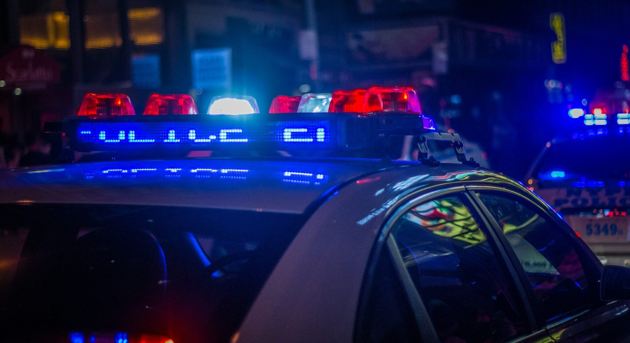 Cheikh F., jeune Maghrébin tué par un policier municipal : une nouvelle affaire qui secoue la France