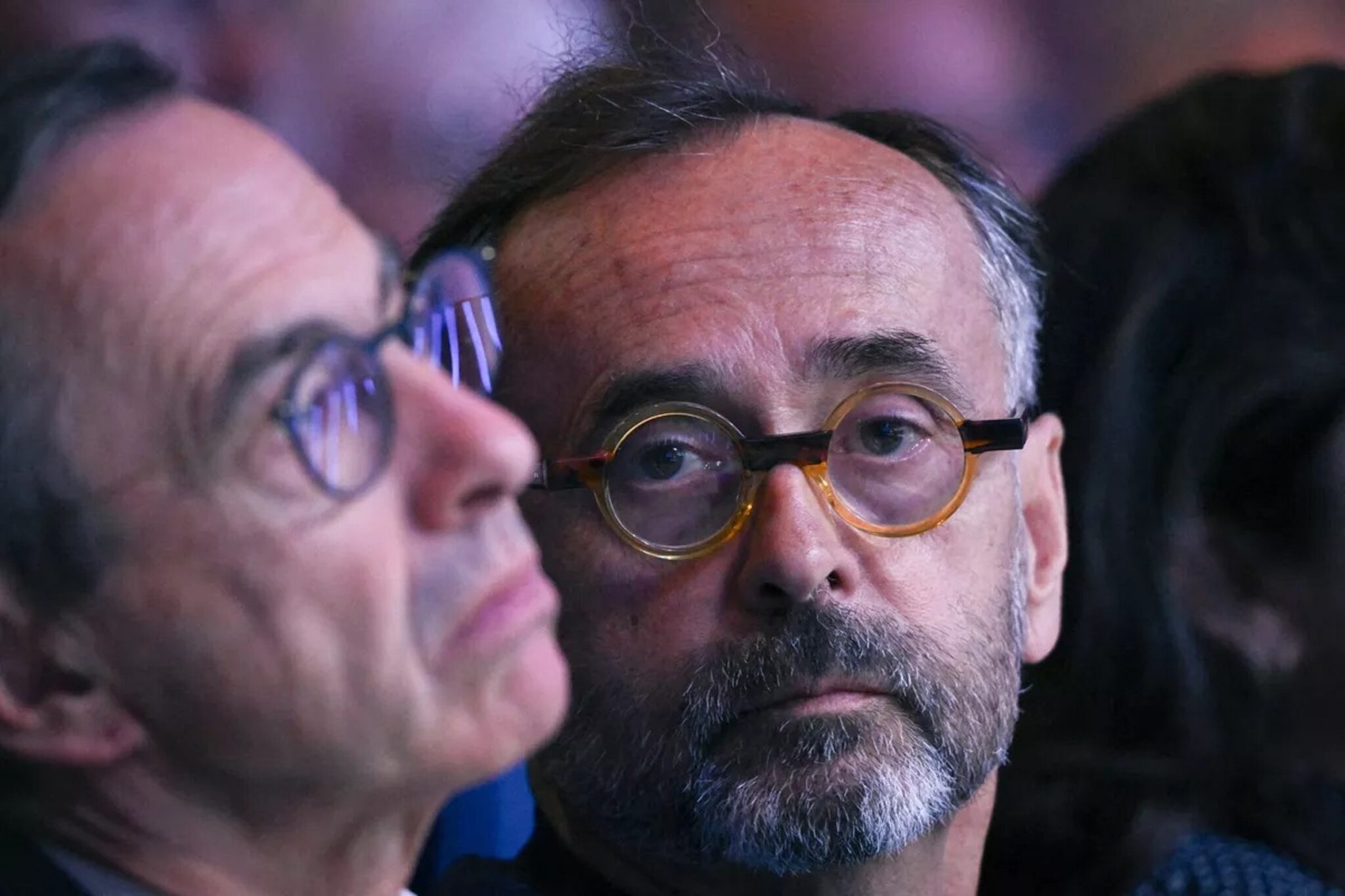Refus de mariage d’un Algérien : Robert Ménard devant les juges, Bruno Retailleau appelé à la barre