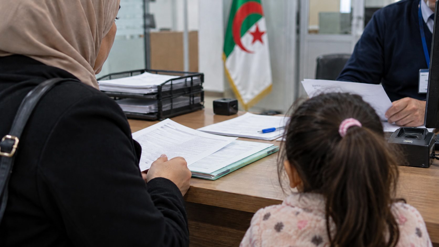 Passeport algérien pour enfant : dossier et démarches en Algérie ou au consulat